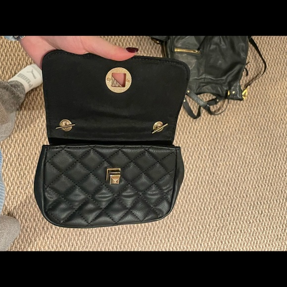 New black quilted crossbody bag - Picture 4 of 5